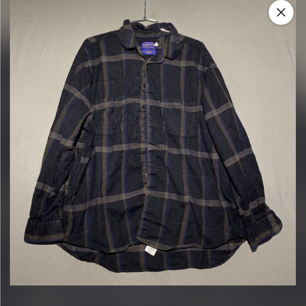 Vintage Pendleton Men's Burnside Black and Blue Plaid Flannel Button Up Shirt